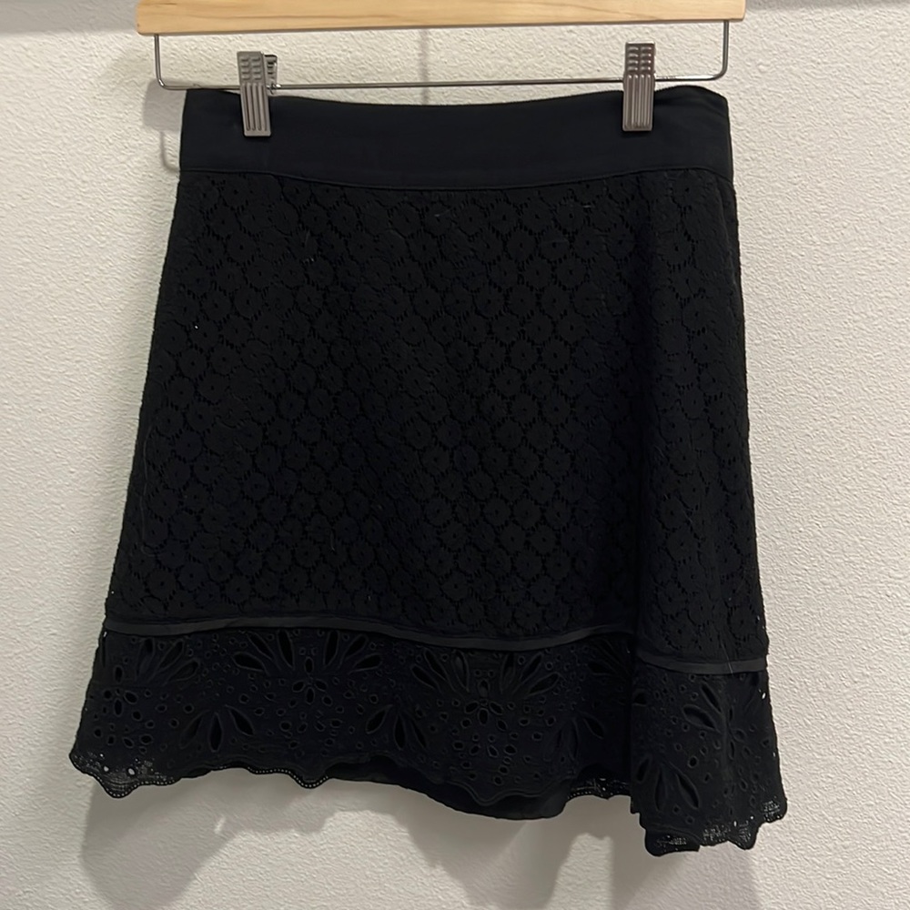Ann Taylor LOFT, mini skirt, size 00, black eyelet